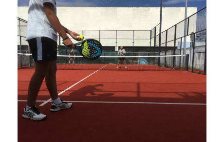 Venez découvrir le padel